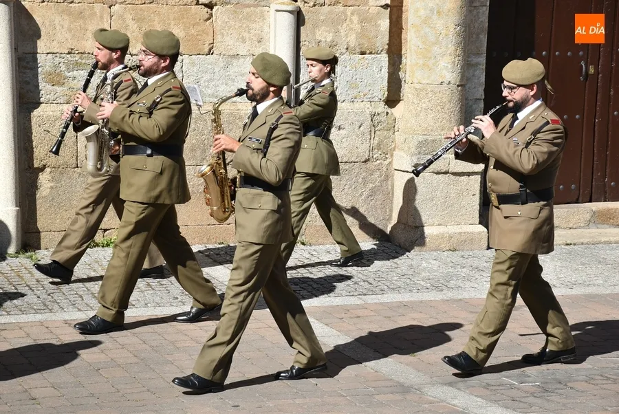 Foto 11 - Ciudad Rodrigo homenajea a los que dieron su vida por la defensa de la ciudad