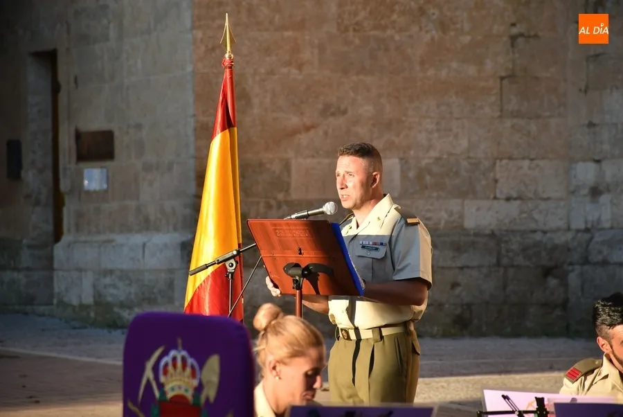 Foto 3 - La Banda de Guerra del REI N&ordm;11 le pone la nota musical a la Semana Napole&oacute;nica