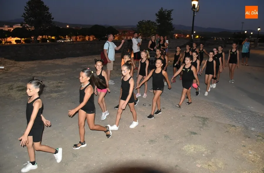 Foto 8 - Original clausura itinerante del Mir&oacute;briga Campus de la mano del Campamento de Gimnasia R&iacute;tmica