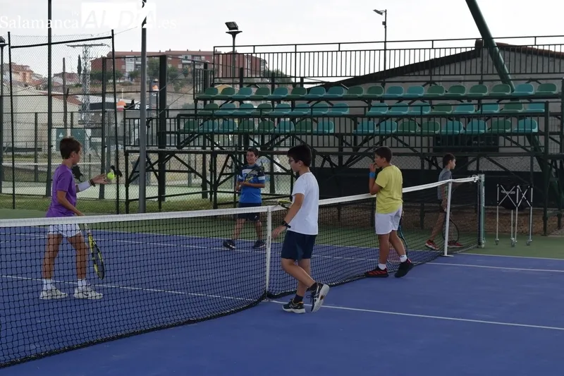 Foto 9 - Deporte y diversi&oacute;n van de la mano en el Campus de Verano del Club de Tenis Alba de Tormes