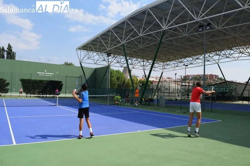 Foto 2 - Deporte y diversi&oacute;n van de la mano en el Campus de Verano del Club de Tenis Alba de Tormes
