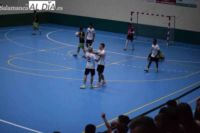 Foto 7 - GoSport se hace con la final del Torneo de Verano de F&uacute;tbol Sala (10-4)