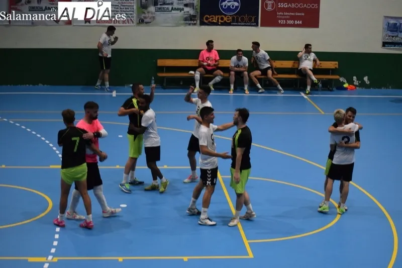 Foto 2 - GoSport se hace con la final del Torneo de Verano de F&uacute;tbol Sala (10-4)