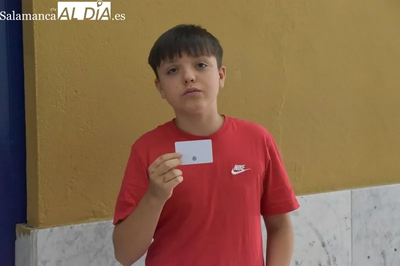 Socios del Salamanca en la tienda oficial