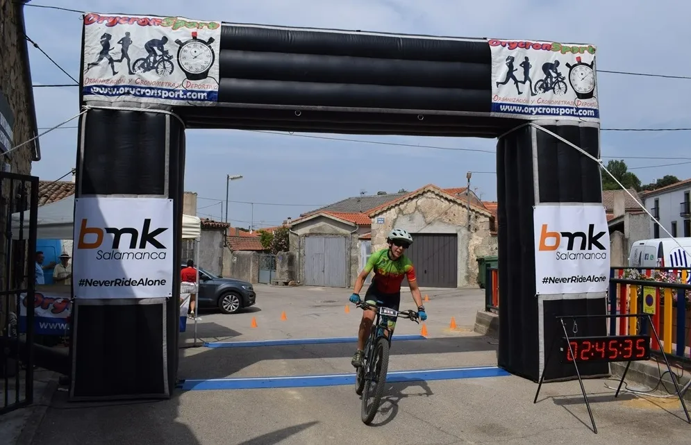 Foto 10 - Retortillo estrena su Ruta BTT del Yeltes superando holgadamente el centenar de ciclistas
