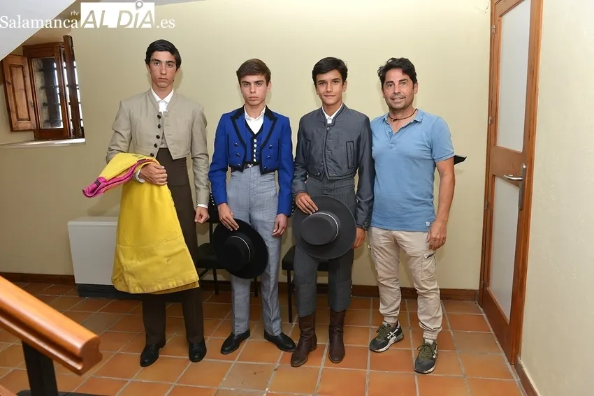Tarde festiva con sabor taurino en Sobradillo / REPORT. GRÁFICO: ERNESTO MARTÍN 
