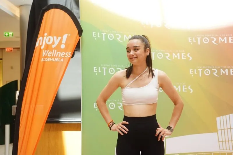 Master Class de yoga en el Centro Comercial El Tormes
