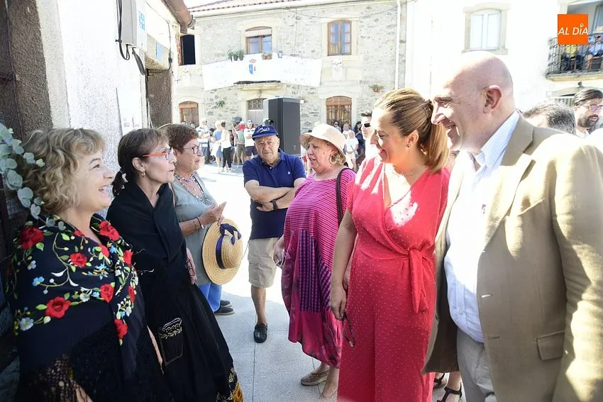 Foto 5 - Regresa con fuerza la Feria de La Raya impulsada por mujeres de Aldea del Obispo