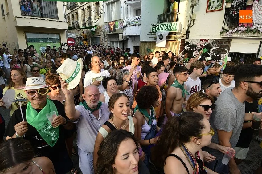 La juventud inunda las calles de Moraleja/ Rep.Gráfico: Adrián M. Pastor