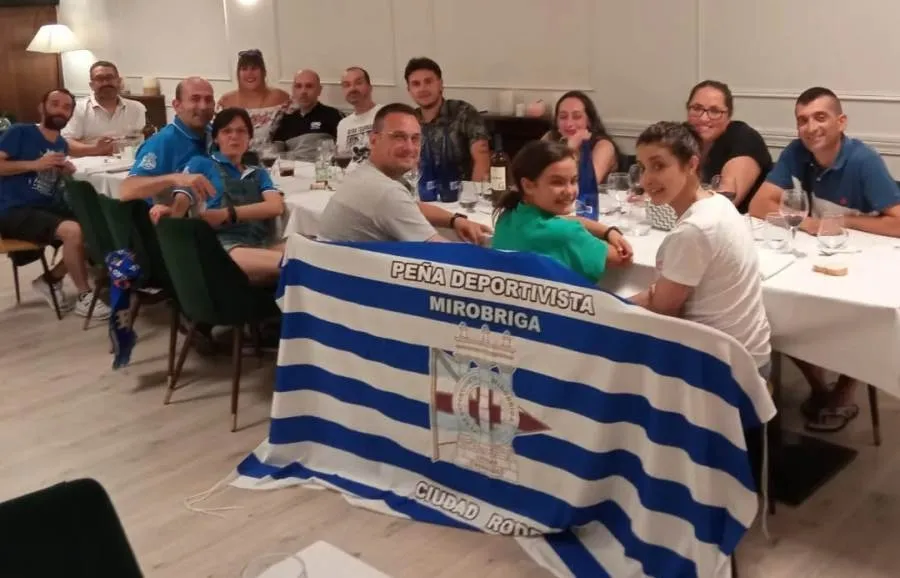 Foto 3 - La Pe&ntilde;a Deportivista Mir&oacute;briga pone fin a la temporada