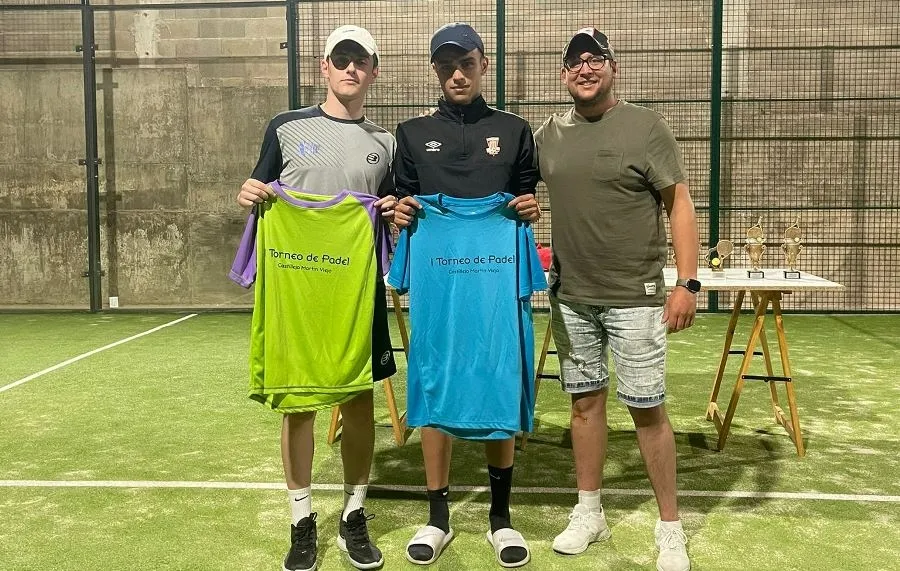 Foto 10 - Los mirobrigenses Goyo y Luismi se adjudican el 1&ordm; Torneo de P&aacute;del de Castillejo de Mart&iacute;n Viejo