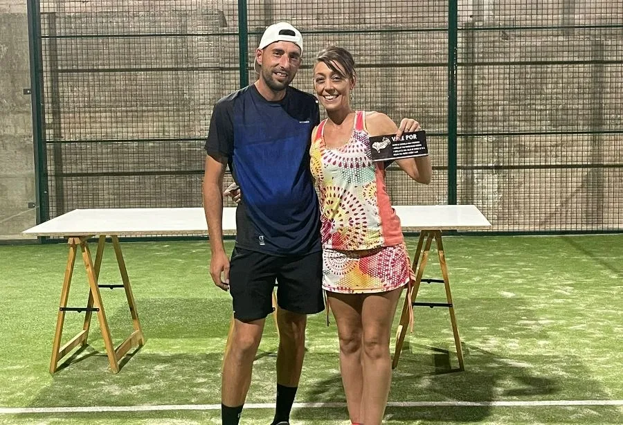 Foto 5 - Los mirobrigenses Goyo y Luismi se adjudican el 1&ordm; Torneo de P&aacute;del de Castillejo de Mart&iacute;n Viejo