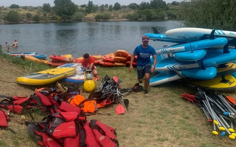 Fiesta del Agua en el complejo recreativo del Rocoso de Aldeadávila de la Ribera 