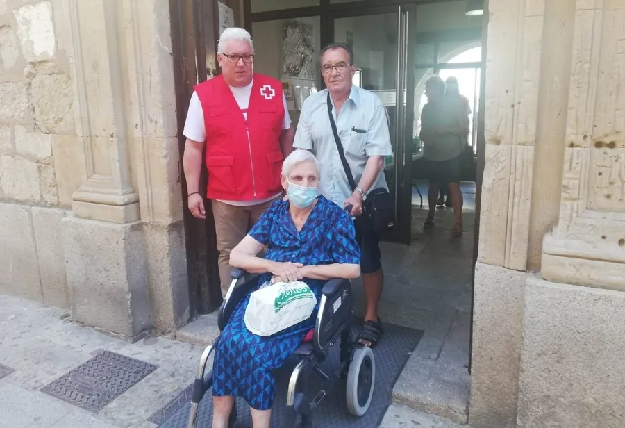 Foto 5 - Autorizado por fin el regreso a sus casas de los vecinos de Monsagro y Guadapero