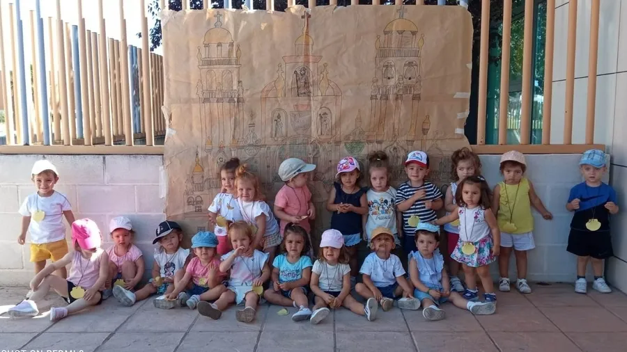 Foto 8 - Los mayores de la Escuela Infantil &lsquo;peregrinan&rsquo; a Santiago de Compostela