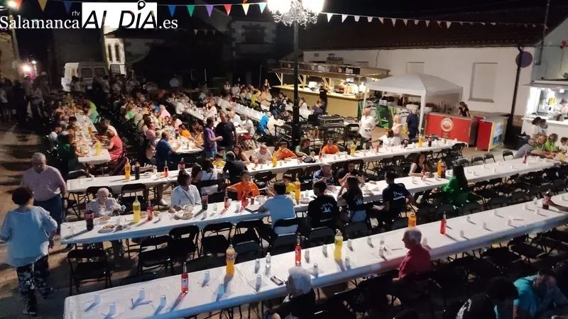Pregón de fiestas y caldereta de carne en Guadramiro para comenzar las fiestas de San Cristóbal / CORRAL