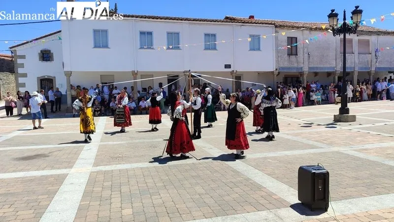 Los vecinos de Guadramiro acudían un año más asu cita con San Cristóbal / CORRAL 