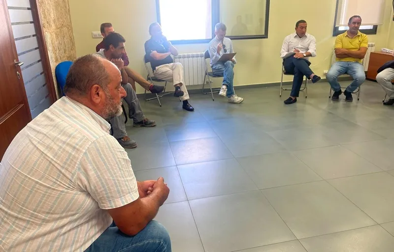 Foto 3 - Diputaci&oacute;n y Junta se re&uacute;nen con alcaldes y concejales de las localidades afectadas por el incendio