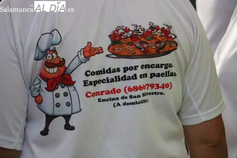 Paellada solidaria fin de fiestas en Villar de Peralonso / CORRAL