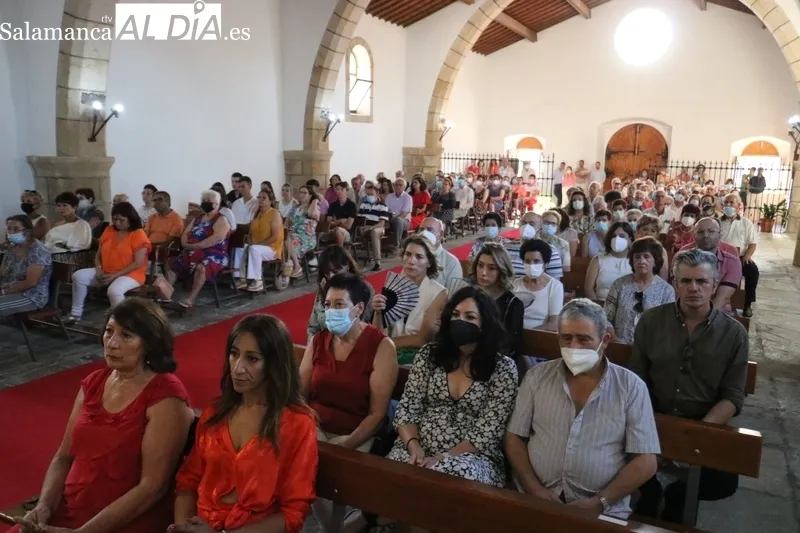 Procesión de bajada de la Virgen del Socorro en Vitigudino / CORRAL 