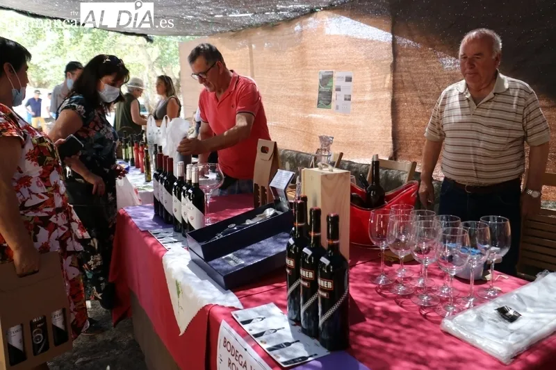 Feria de Artesanía y Agroecología de Monleras / CORRAL