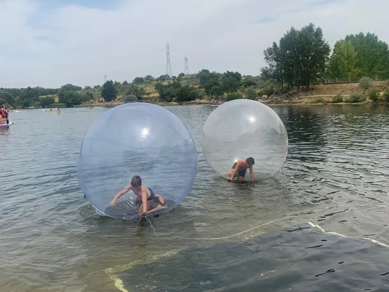 Fiesta del Agua en el complejo recreativo del Rocoso de Aldeadávila de la Ribera 