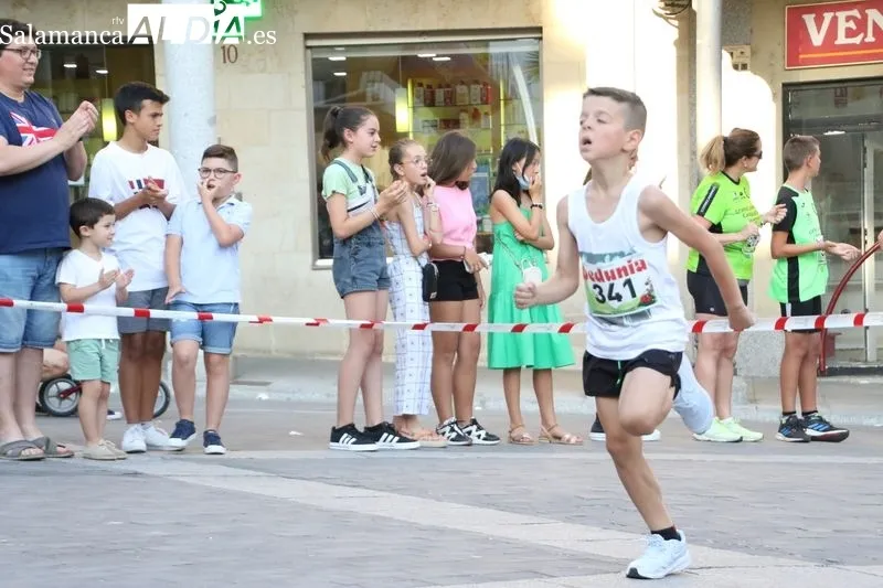 Carrera Nocturna de Alba de Tormes (Categorías inferiores)