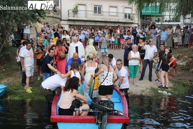 Procesión de la Virgen del Carmen en Alba de Tormes