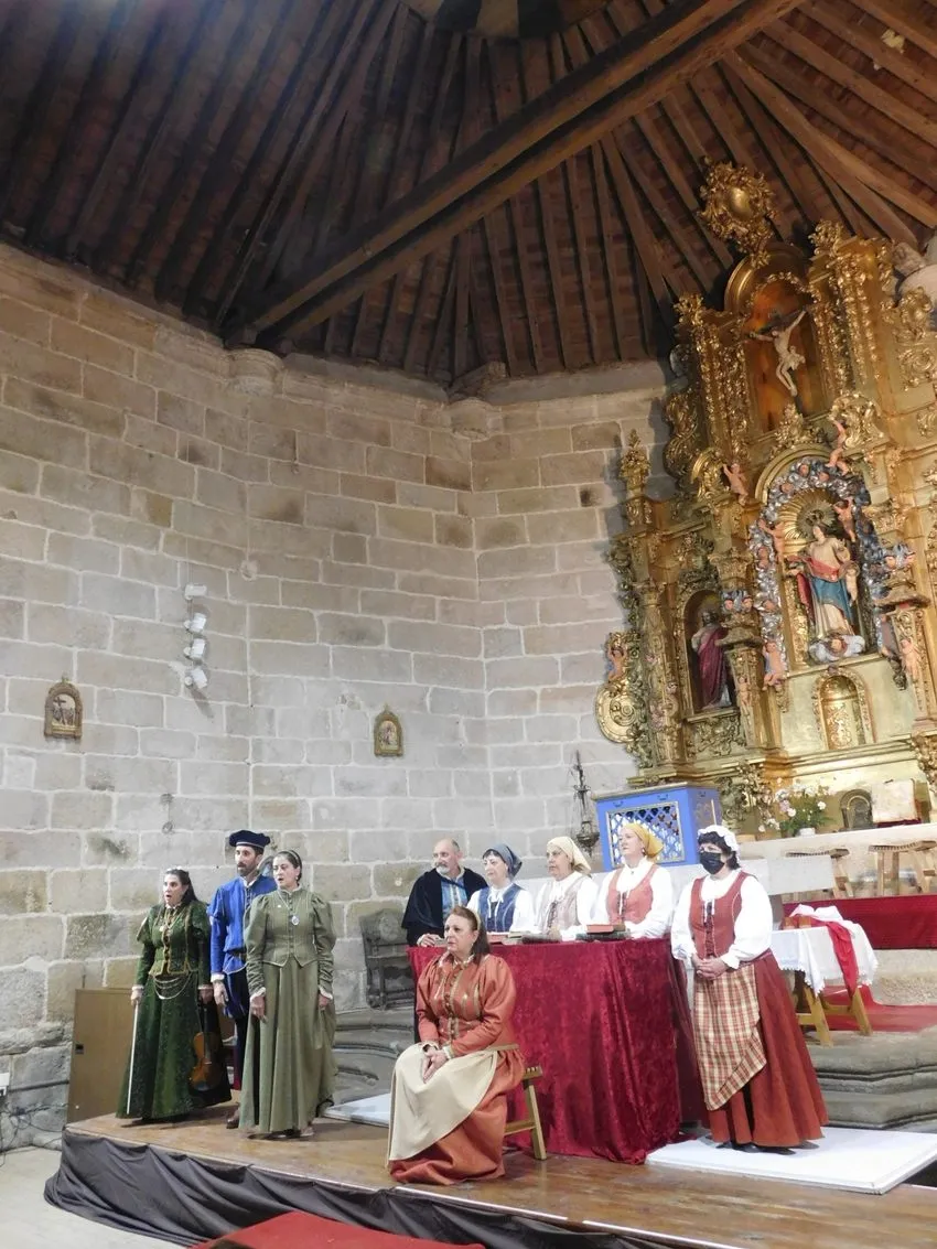 Representación de 'Buscando a Nebrija' en la iglesia parroquial de Monleras