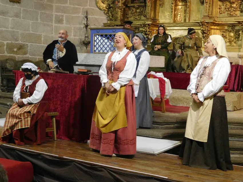 Representación de 'Buscando a Nebrija' en la iglesia parroquial de Monleras