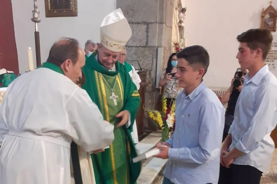 Foto 3 - Confirmados una docena de j&oacute;venes en San Andr&eacute;s