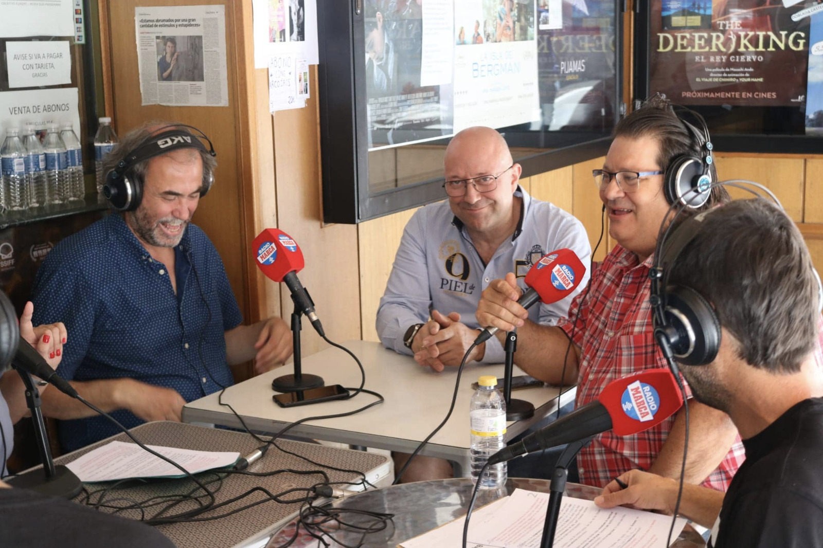 Foto 2 - La gastronomía del Bar del Cine Embajadores, protagonista en Radio Marca Valladolid