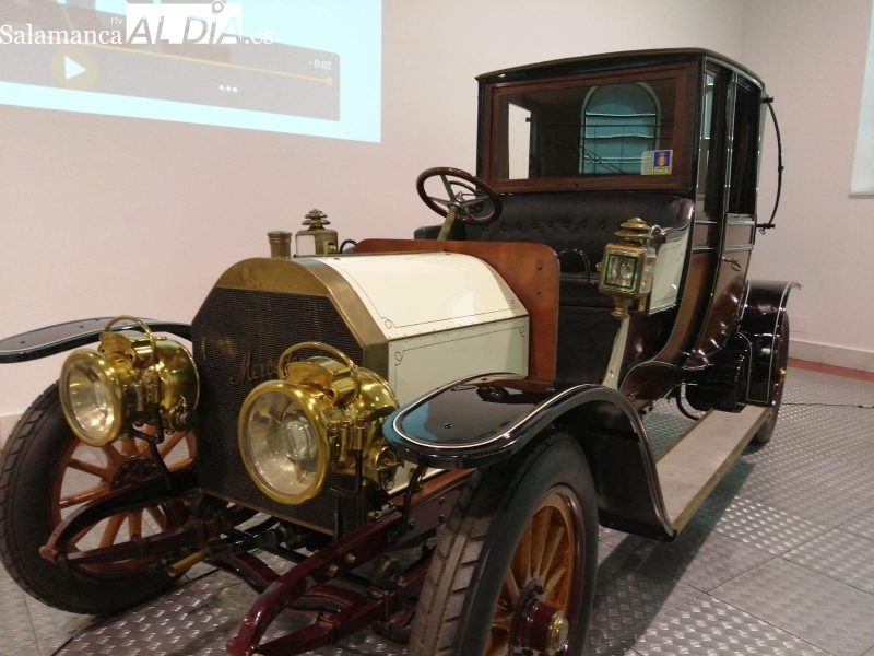 'Mercedes Simplex' de 1903 en el Museo de la Historia de la Automoción de Salamanca