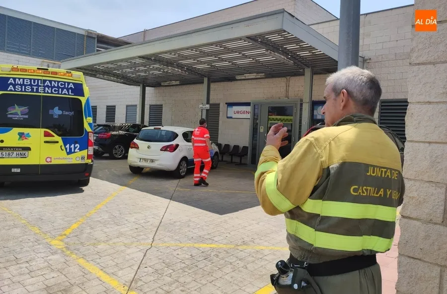 Foto 6 - Goteo de atendidos en las Urgencias de Ciudad Rodrigo procedentes del incendio