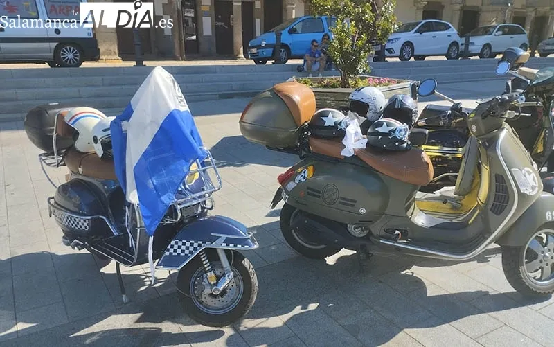 Foto 10 - Magn&iacute;fico ambiente para un agradable paseo en Vespa
