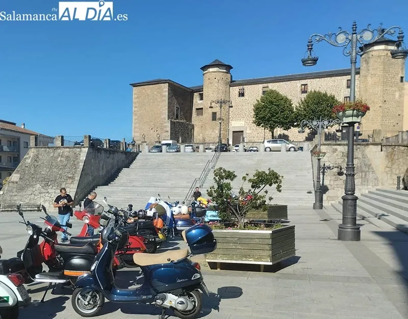 Foto 6 - Magn&iacute;fico ambiente para un agradable paseo en Vespa