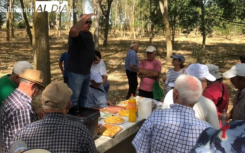 Visista a las ganaderías de Valrubio y Valdeflores de los vecinos de Villarino de los Aires