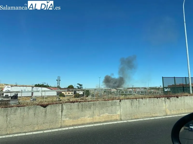 Foto 7 - Se desata otro incendio  en Puente Ladrillo