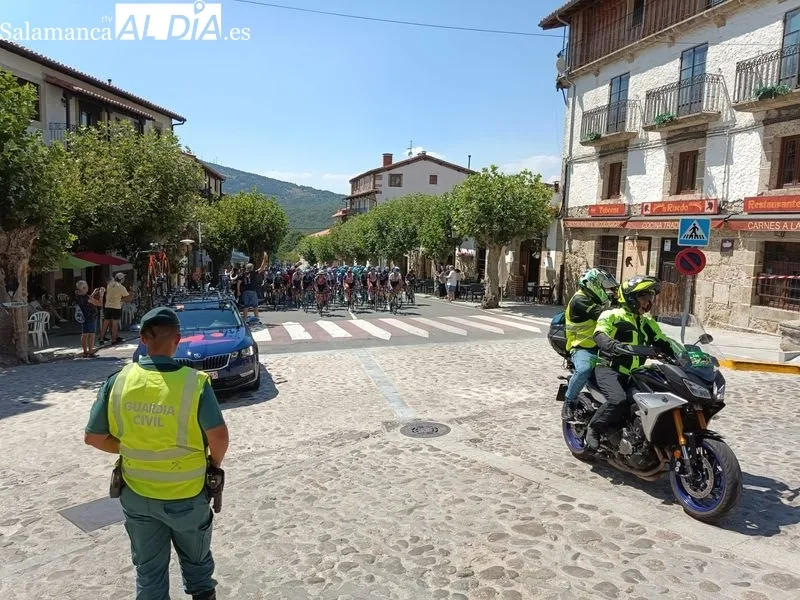 Foto 6 - Salamanca disfruta con la Vuelta Internacional a Castilla y Le&oacute;n y Simon Yates es el ganador tras imponerse en Guijuelo