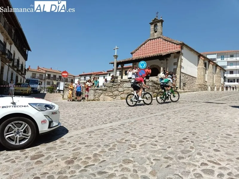 Foto 10 - Salamanca disfruta con la Vuelta Internacional a Castilla y Le&oacute;n y Simon Yates es el ganador tras imponerse en Guijuelo