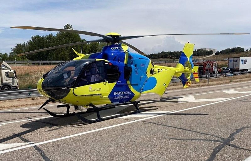 Helicóptero medicalizado del Sacyl. Foto: EP