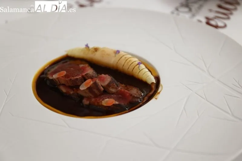 Elección de los finalistas del IV Concurso Internacional de Cocina con Ibérico, en la Cámara de Comercio. Foto de David Sañudo