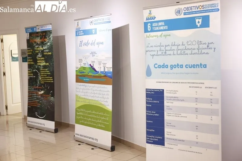 Nueva exposición en el Espacio Joven para concienciar sobre la importancia del agua para el desarrollo de la humanidad. Foto de David Sañudo