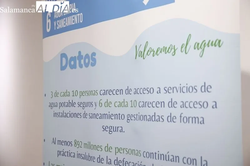 Nueva exposición en el Espacio Joven para concienciar sobre la importancia del agua para el desarrollo de la humanidad. Foto de David Sañudo