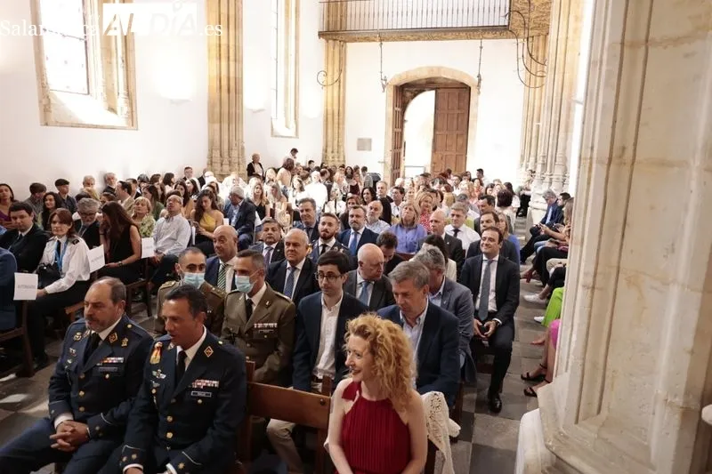Graduación en el Colegio Fonseca de los pilotos formados en Salamanca por Adventia. Foto de David Sañudo