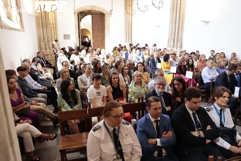 Graduación en el Colegio Fonseca de los pilotos formados en Salamanca por Adventia. Foto de David Sañudo