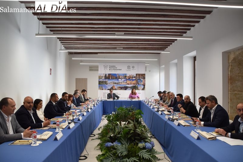 Foto 4 - Alcaldes y alcaldesas de las Ciudades Patrimonio de la Humanidad se citan en Salamanca