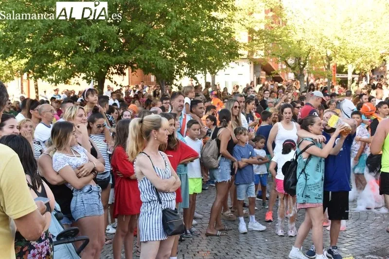 Foto 7 - Santa Marta estalla de j&uacute;bilo con el tradicional chupinazo