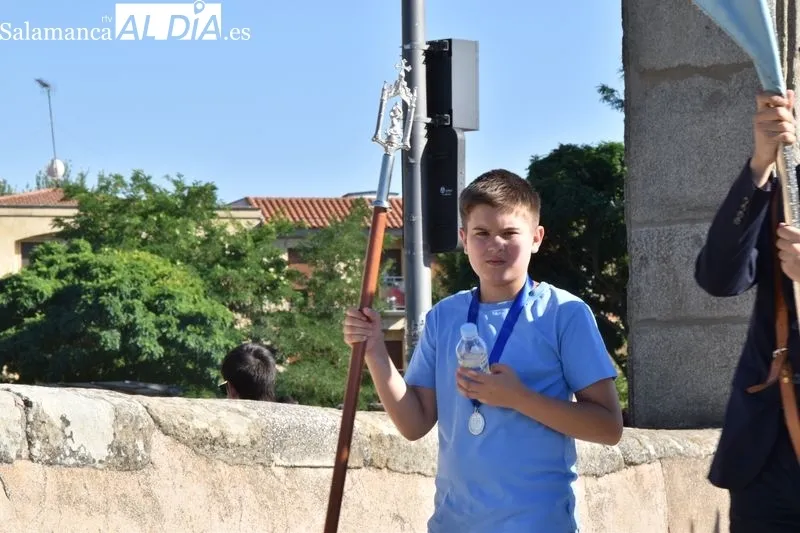 Imágenes de la procesión de la imagen del Cristo del Amor y de la Paz