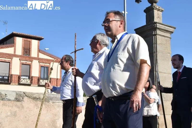 Imágenes de la procesión de la imagen del Cristo del Amor y de la Paz